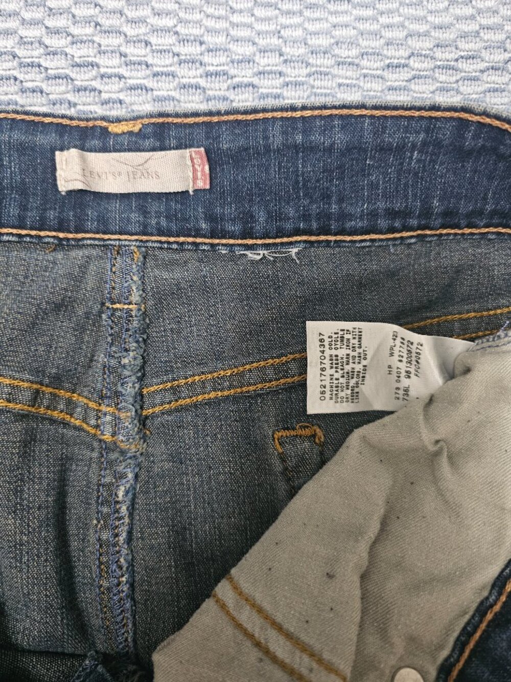Levis Vintage Y2K Year 0407 Dark Wash Denim Midi Skirt - Size 8 - Picture 4 of 6